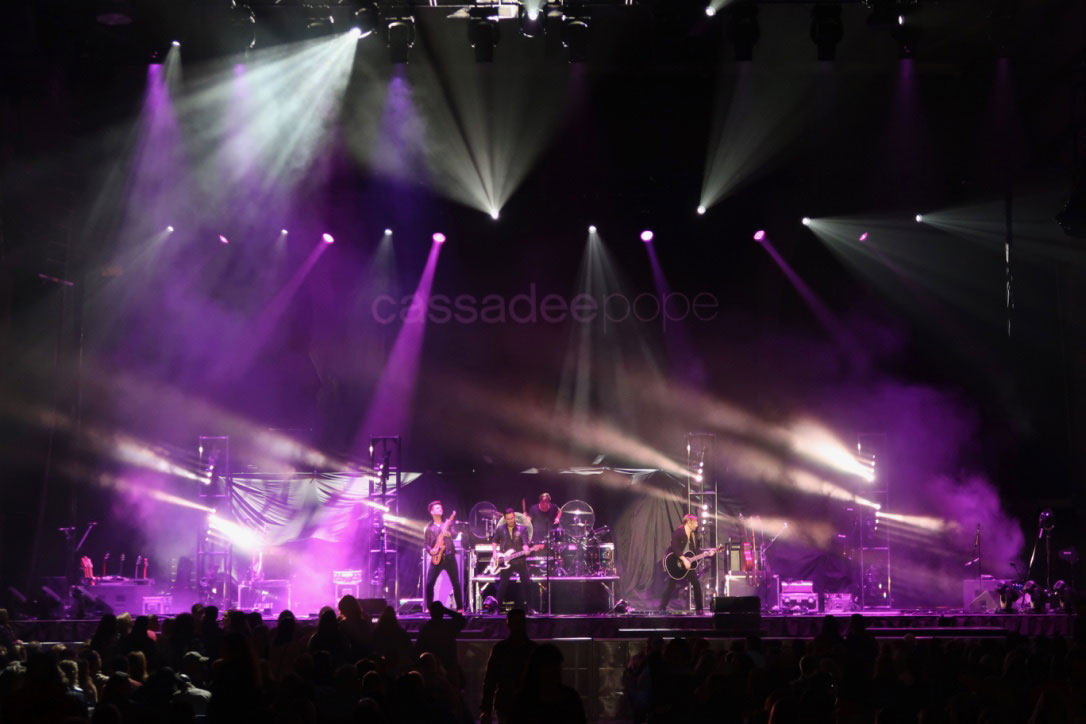 Cassadee Pope On Stage